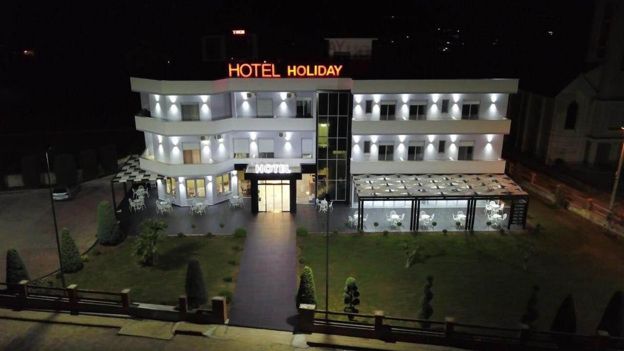 Hotel Holiday Koplik Esterno foto